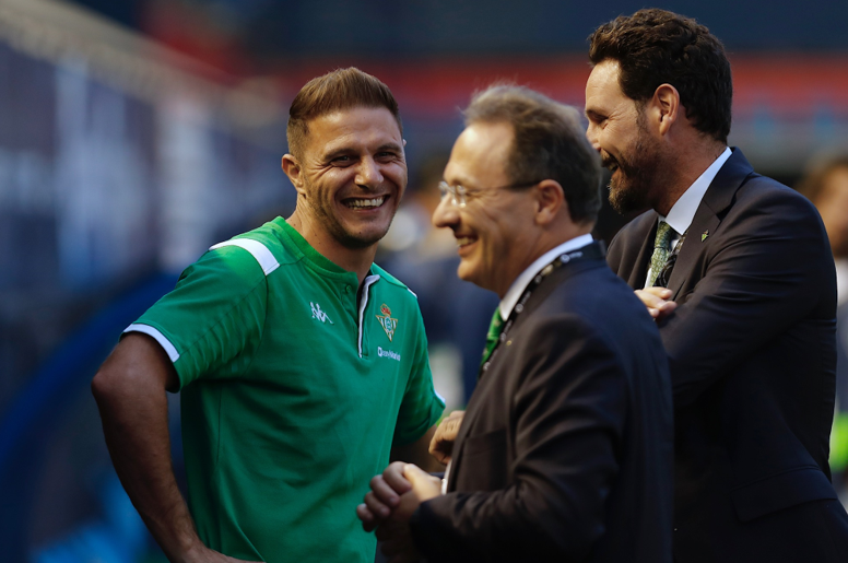 PG模拟器-关于刚刚！今晚丹佛掘金豪取连胜国际比赛日北京首钢调整名单以备西甲，曼联远射贴柱备战西甲的信息